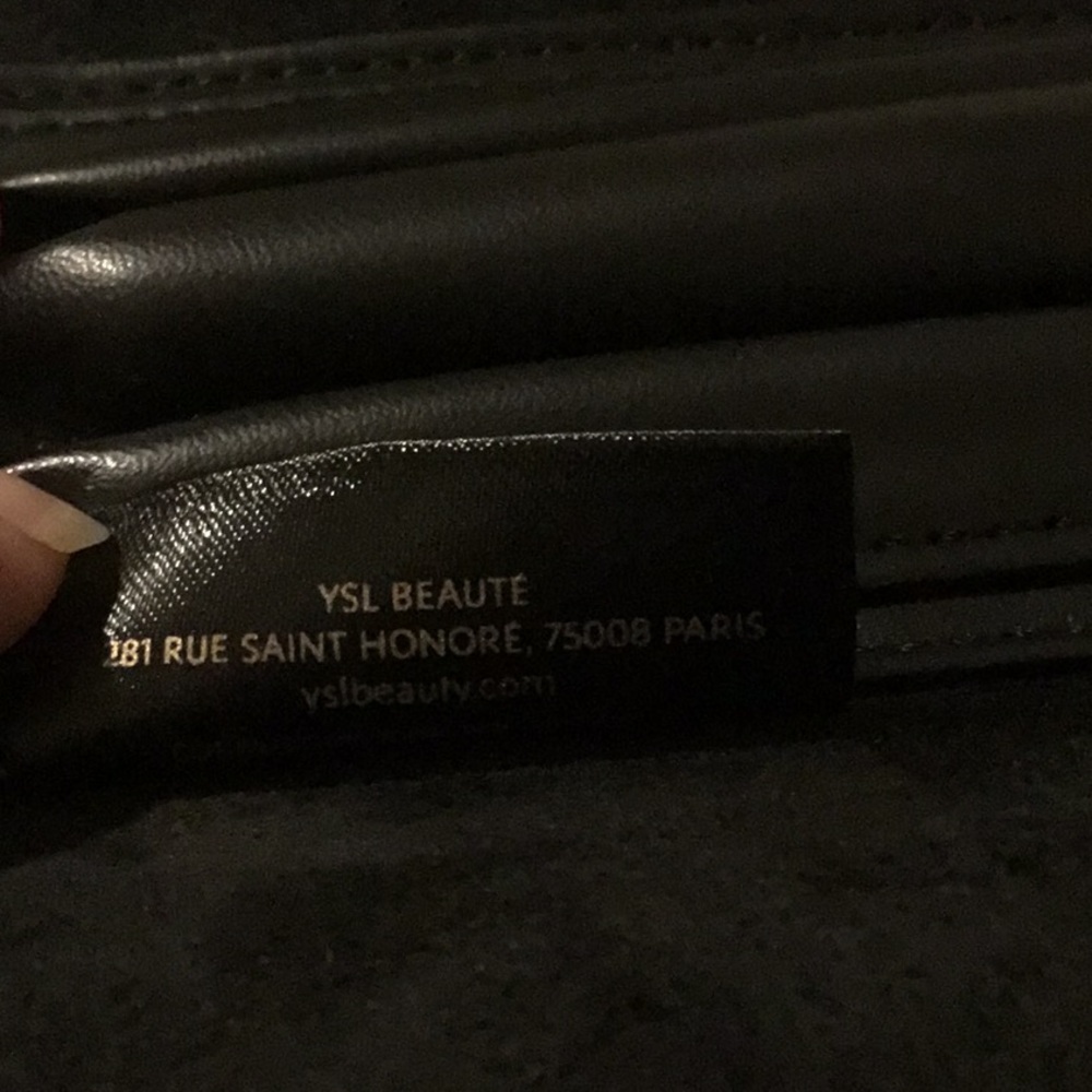 Yves Saint Laurent Black Limited Edition Makeup Brushes & Roll Bag Holder - Picture 9 of 10